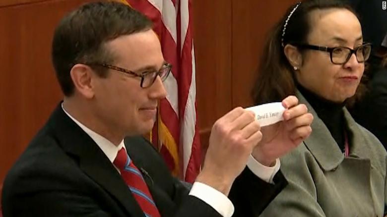 Watch tie-breaking draw decide key race