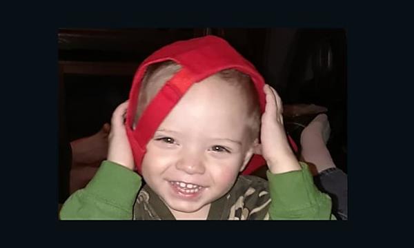 Christmas comes early for toddler with terminal cancer